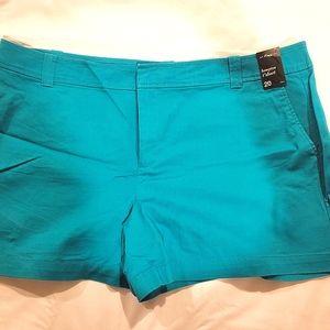 NWT NY & Co 4" Hampton Shorts
